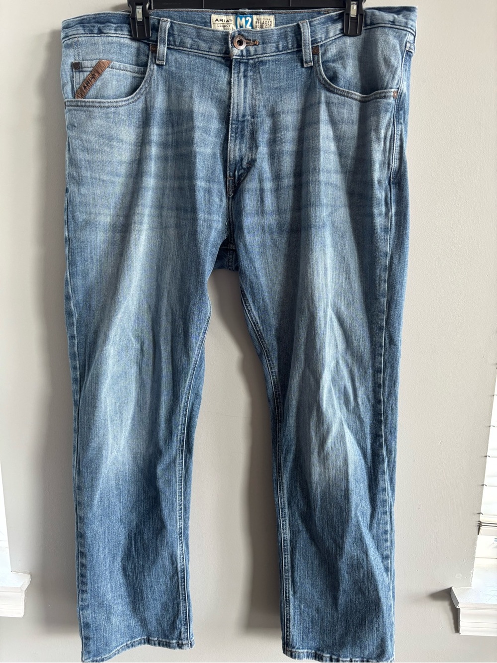 Ariat M2 Legacy Relaxed Bootcut Men's Jeans Medium Wash – 40 x 32